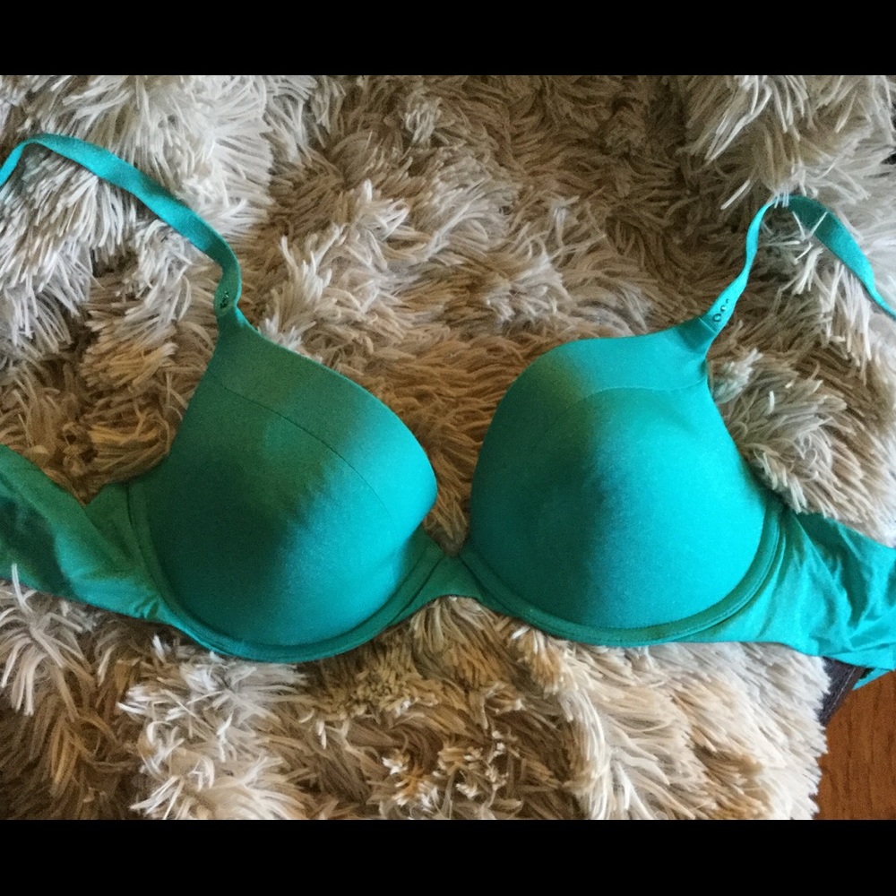 Victoria's Secret bra